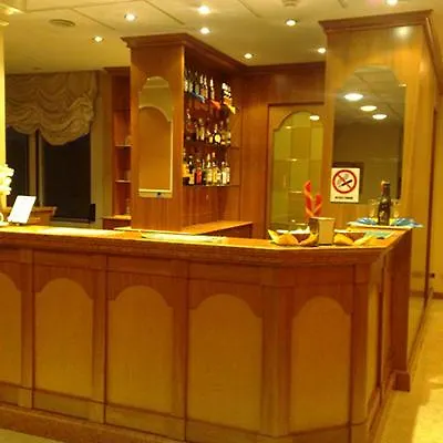 Hotel Visconti 3*
